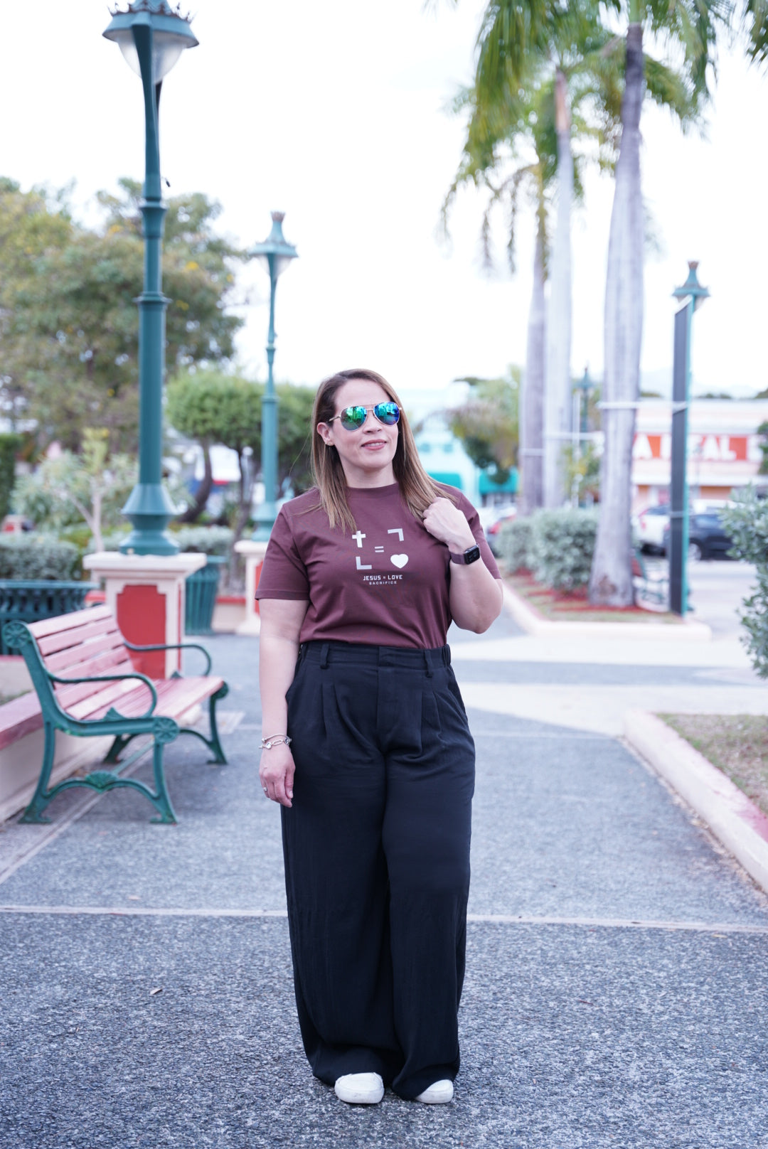 Wo's Classic Jesus = Love