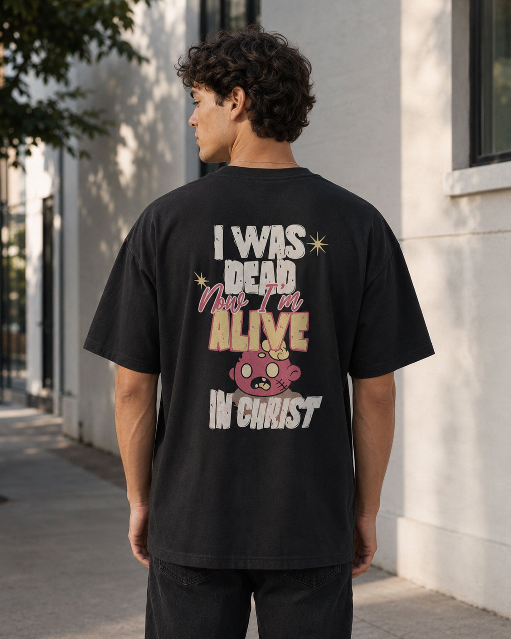 Classic Oversized Alive in Christ