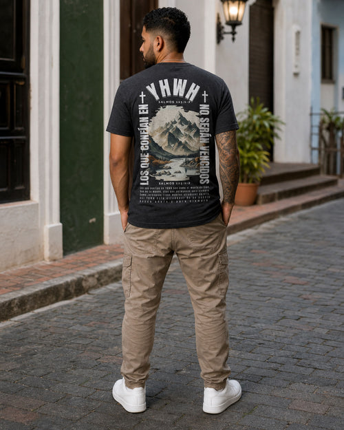 "Los que confían en Jehová." Tee