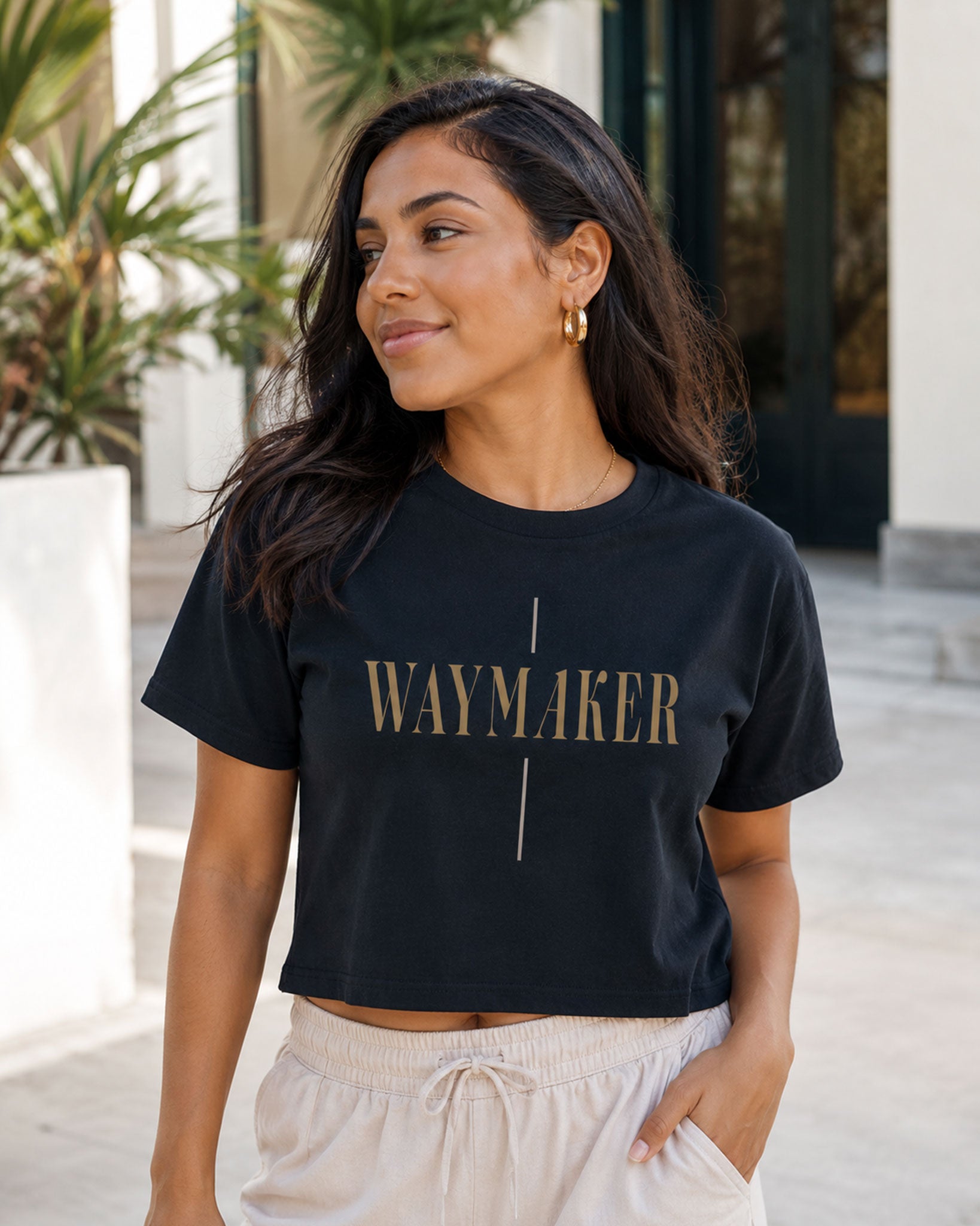 Waymaker Wo's Classic Crop Tee